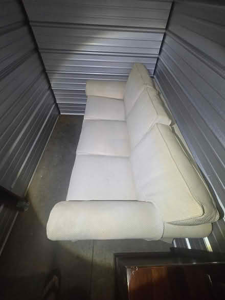 Photo of free Quality dresser and sleeper sofa (Pawling, NY) #4