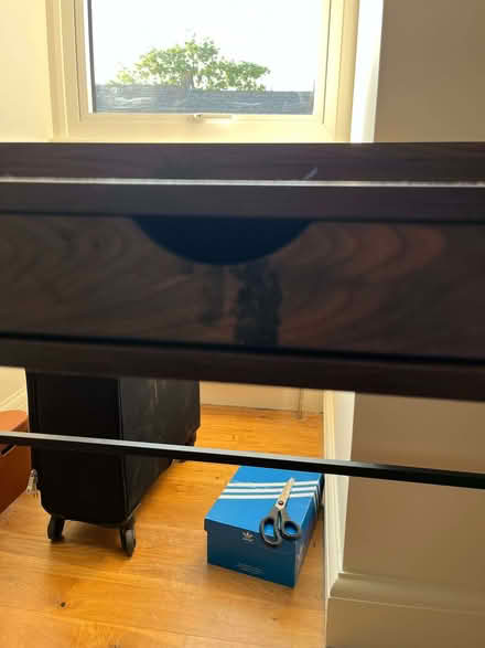 Photo of free Desk (Upper Holloway N19) #4