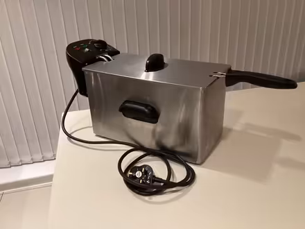 Photo of free Deep Fat Fryer (Parkstone BH14) #1