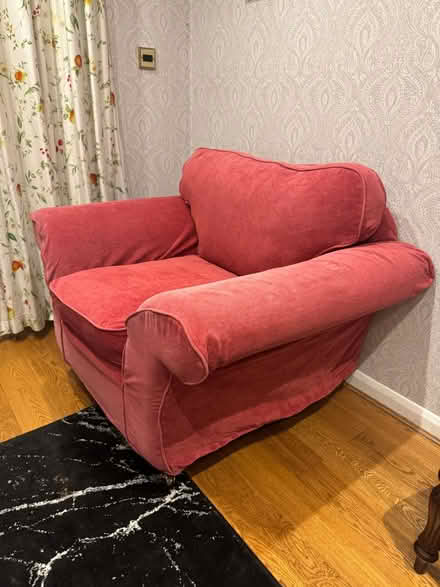 Photo of free Large Comfy Red Armchair SW19 (Wimbledon) #1