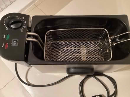 Photo of free Deep Fat Fryer (Parkstone BH14) #2