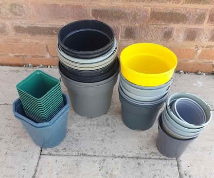 Photo of free Plant pots (Wombourne WV5) #1