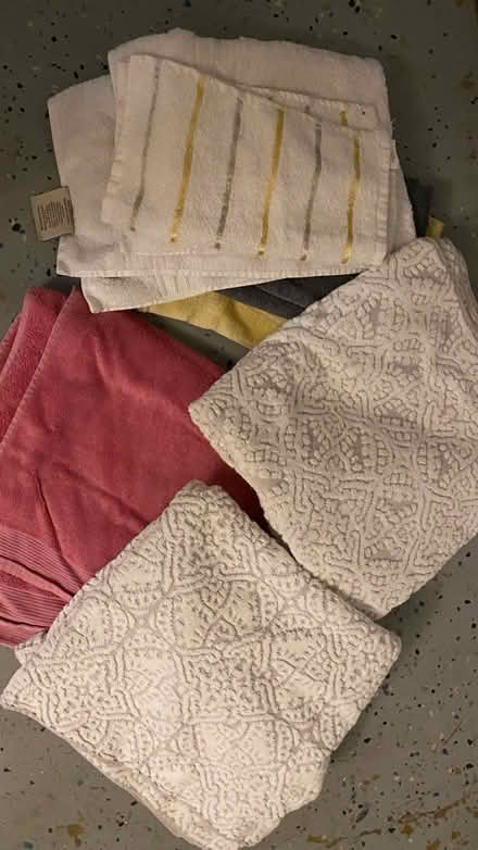 Photo of free Towels (Alexandria , VA) #1