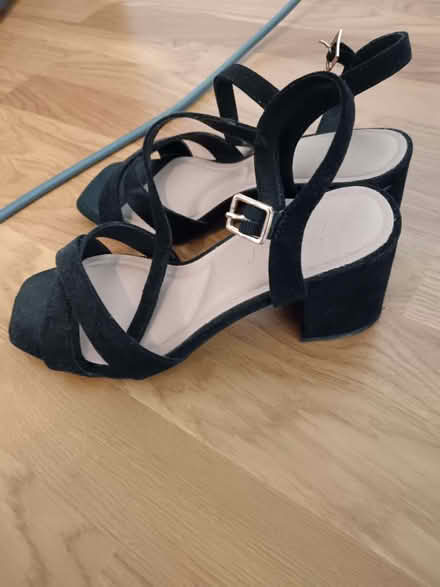 Photo of free New look samdals wide fit, 6 (Woodford IG8) #2