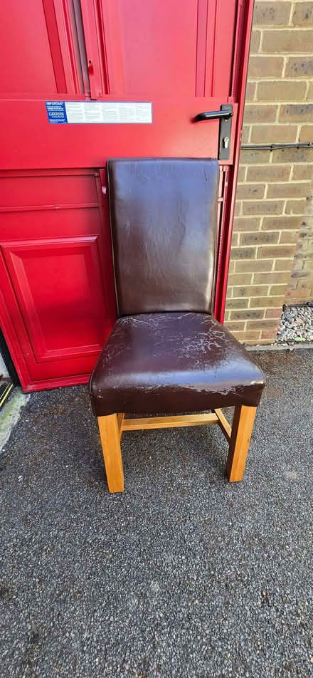 Photo of free Dining chairs x 6 (Harefield UB9) #1