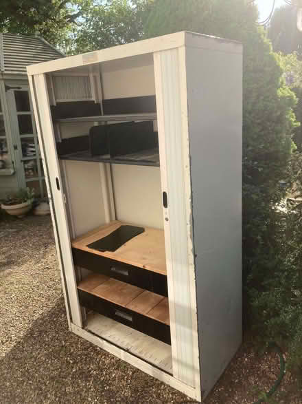Photo of free Large Heavy Metal Cabinet with Shelves (Taplow SL6) #1