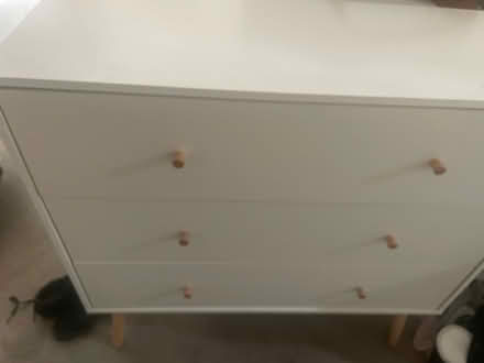 Photo of free Small chest of drawers (Le7) #1