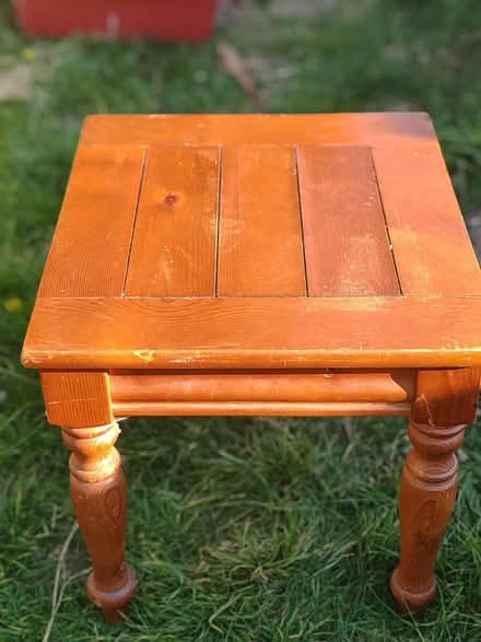 Photo of free Small pine table (Salfords RH1) #1