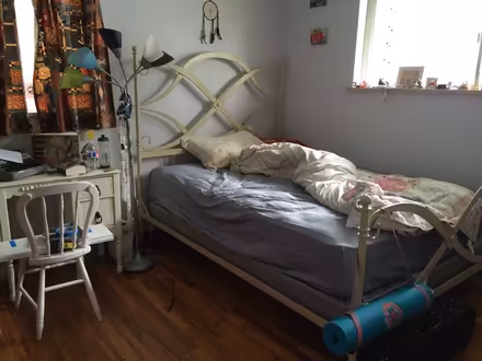Photo of free Queen-size bed frame (Table Mesa, Boulder) #1