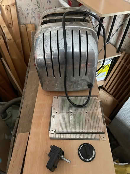 Photo of free Dualit toaster for repair (Finsbury Park N4) #2