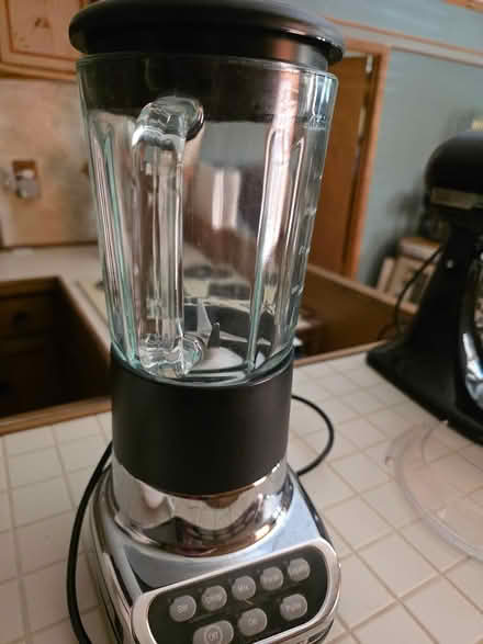 Photo of free KitchenAid blender (I 20& I 285 Decatur) #1