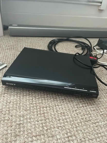 Photo of free Wii, speaker, sound bar, dvd player (Nantwich) #2