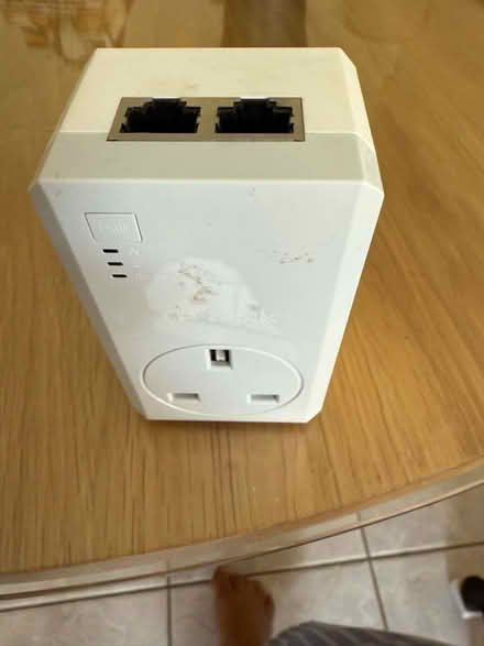 Photo of free TP Link power line adapter x 4 (Lostock Junction BL6) #2
