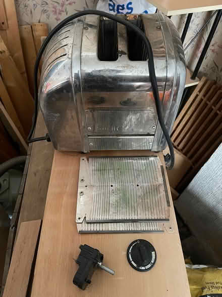 Photo of free Dualit toaster for repair (Finsbury Park N4) #3