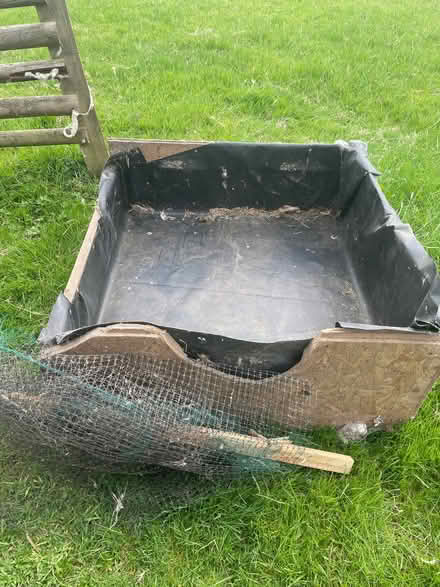 Photo of free Dog whelping crate/Chicken-Duck under heat crate (Dutton PR3) #2