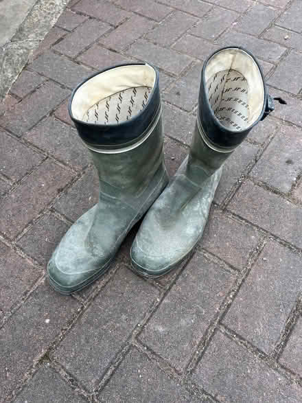 Photo of free Men’s running wellies (Harrogate HG2) #2