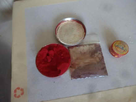 Photo of free Red bindi/kunkumum powder (Greenford UB6 8PF) #1