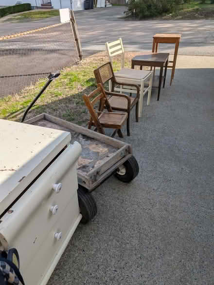 Photo of free Furniture etc (Kinsley St & Crescent Ave) #4
