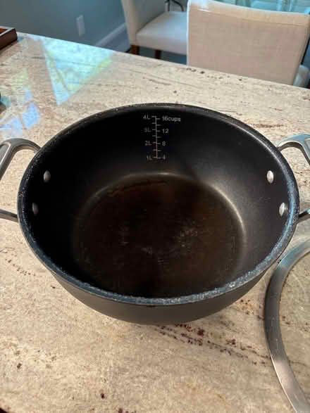 Photo of free Pot/lid (Ossining) #1