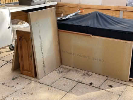 Photo of free Kitchen units (London Rd, HW HP11) #3