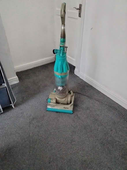 Photo of free Vacuum (ST3 longton) #1