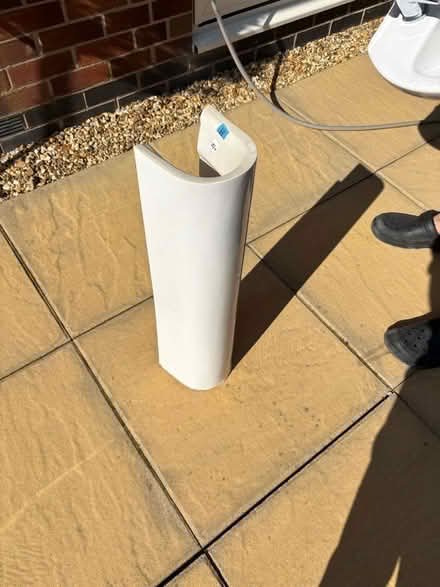 Photo of free Sink and Pedestal for en-suite or downstairs loo (Heanor DE7) #4