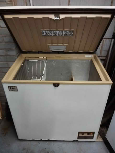 Photo of free Chest Freezer (Wingates BL5) #1