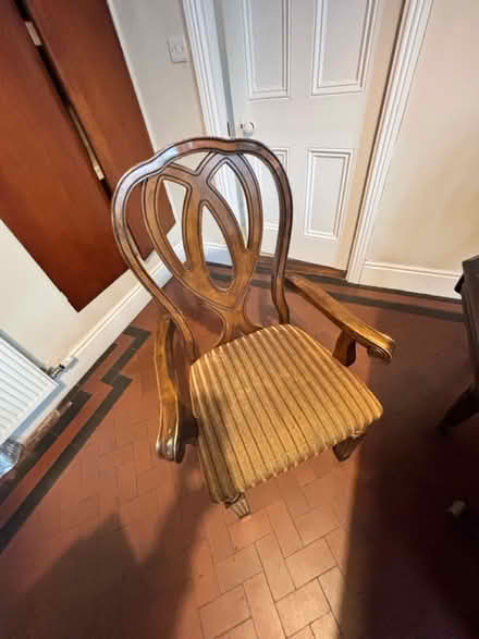 Photo of free Dining room table and chairs (Upper Rathmines) #2