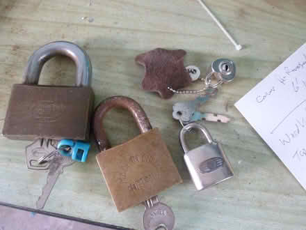 Photo of free 4 x Padlocks with Keys (Moreton CH46) #1
