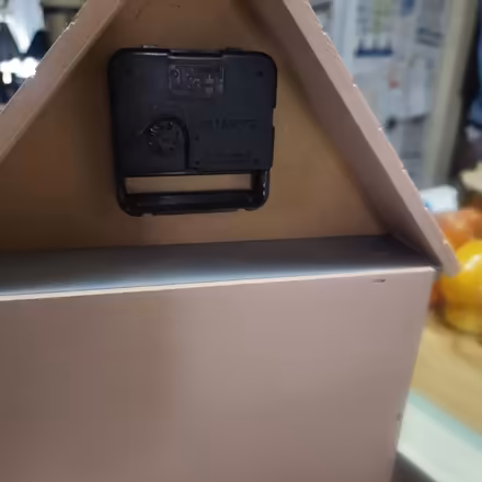 Photo of free Dollhouse like clock (Mt.Pleasant and Eglinton area) #2