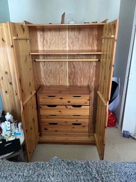 Photo of free Wardrobes for a child’s room (Loudwater HP10) #2