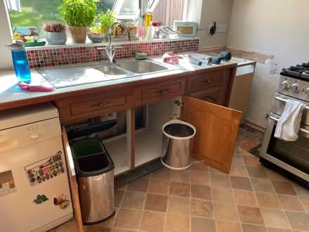 Photo of free Kitchen units (London Rd, HW HP11) #2