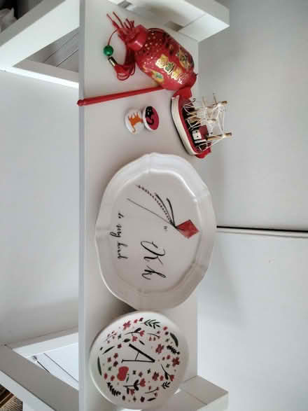 Photo of free Red and white decorative items (Allerton L18) #1