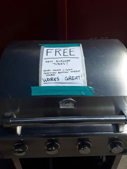 Photo of free Costco propane gas grill (10408 Tracewood drive, 80130) #2