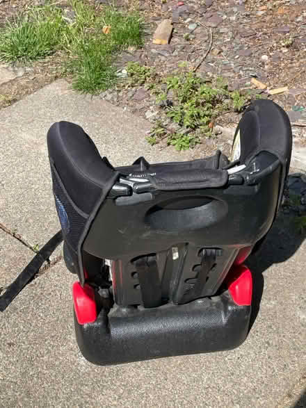 Photo of free Car seat (Walthamstow E17) #2