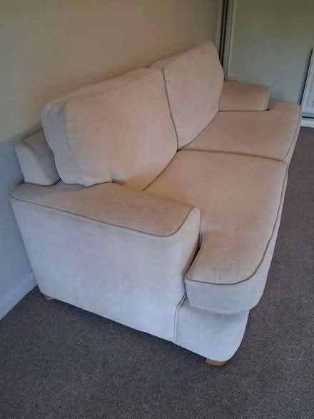 Photo of free Sofa (Kidlington) #1