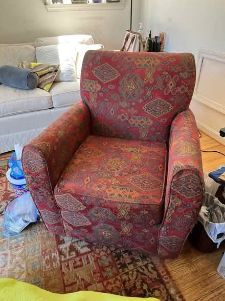 Photo of free Comfy chair (Falls Church) #1