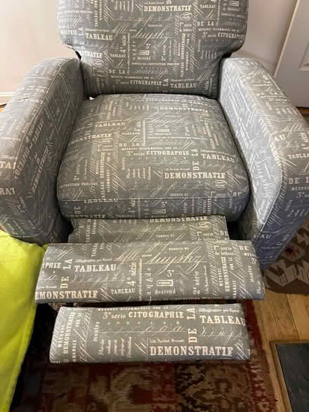 Photo of free Fabric recliner (Falls Church) #2