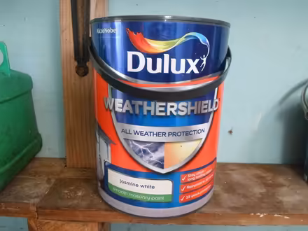 Photo of free 5 Litres Dulux Weathershield Masonry Paint. Jasmine White (Moreton CH46) #1