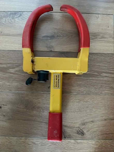 Photo of free Locking Wheel clamp (AB25) #1