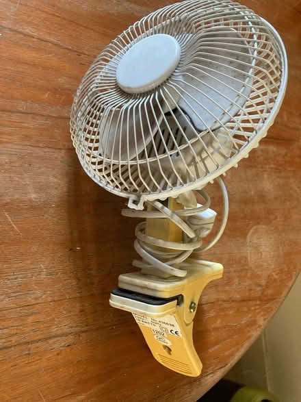 Photo of free Clip on electric fan (St Leonards on Sea TN37) #1