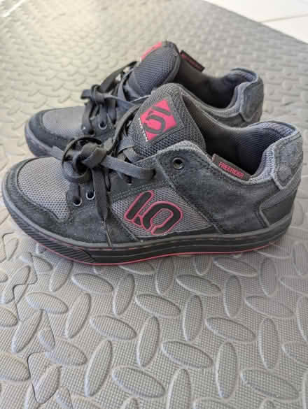 Photo of free Five Ten Freerider MTB shoes UK5 (Stirchley/Kings Heath B30) #1