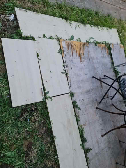 Photo of free Fire wood old wood large (Reddish SK5) #1