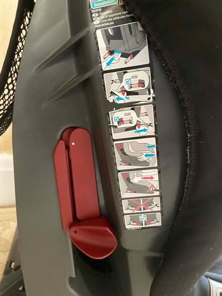 Photo of free Child car seat 9-18kg pr8 birkdale (Southport PR8) #3