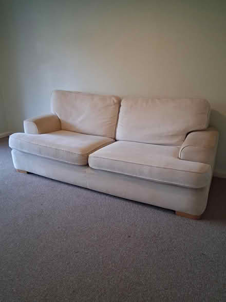 Photo of free Sofa (Kidlington) #2