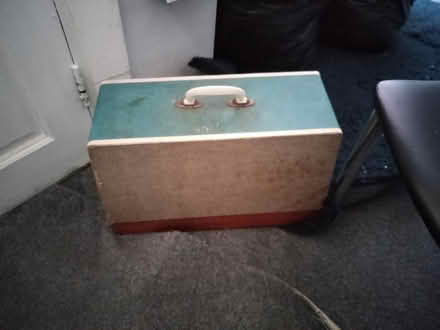 Photo of free Sewing machin (ST3 longton) #1