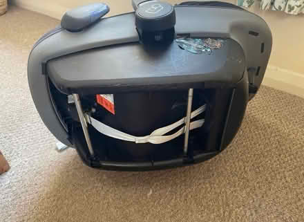 Photo of free Infant car seat (TN4) #3