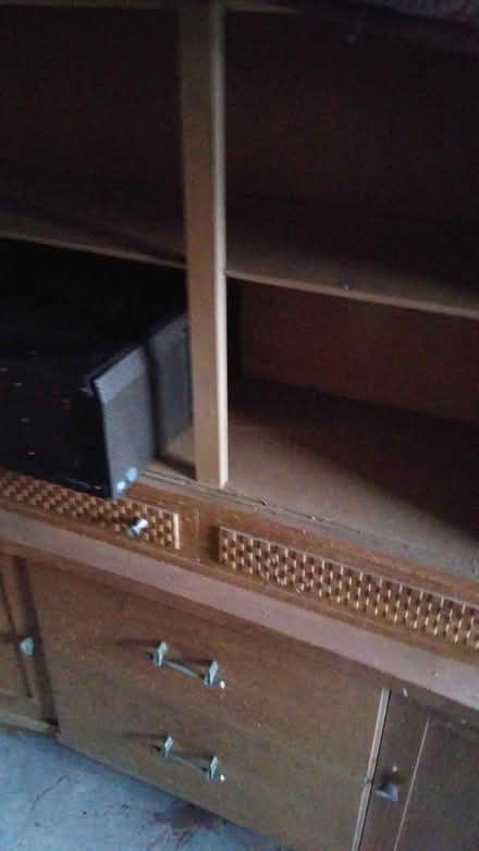 Photo of free Hutch, dresser, a/c (Woodbury) #1