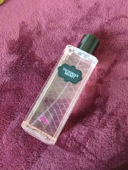 Photo of free Victoria's secret fragrance mist (Holloway road) #1