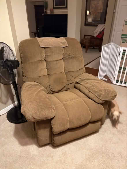 Photo of free Brown Recliner (Cole’s Crossing) #2